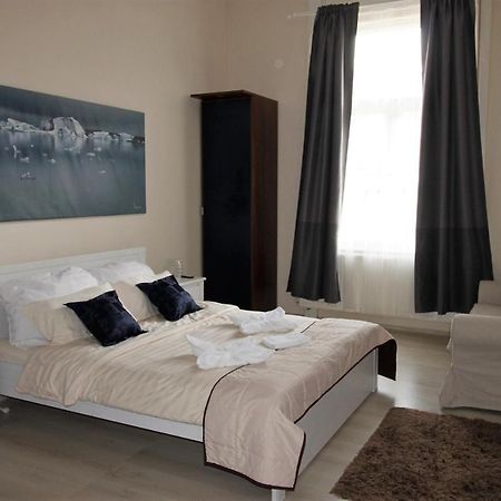 Budapesteasyflat Wesselenyi Exteriör bild