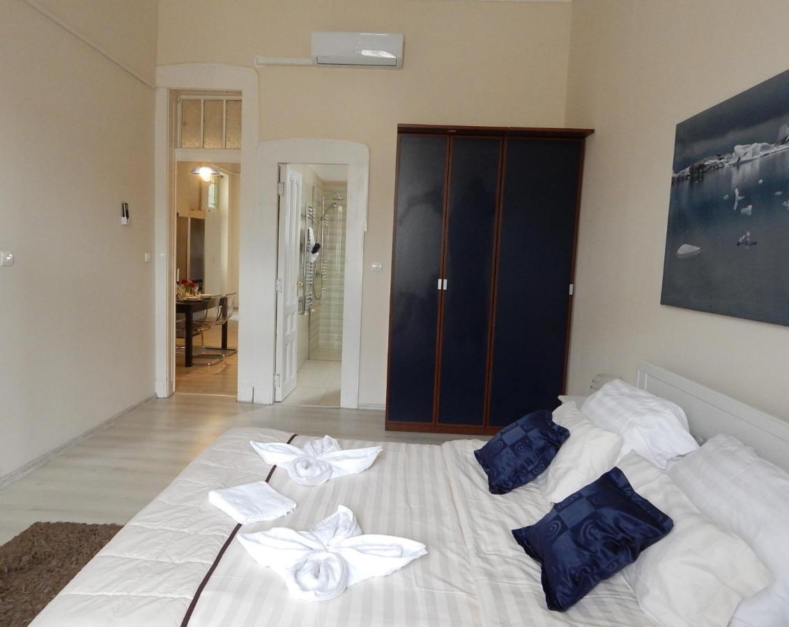 Budapesteasyflat Wesselenyi Exteriör bild